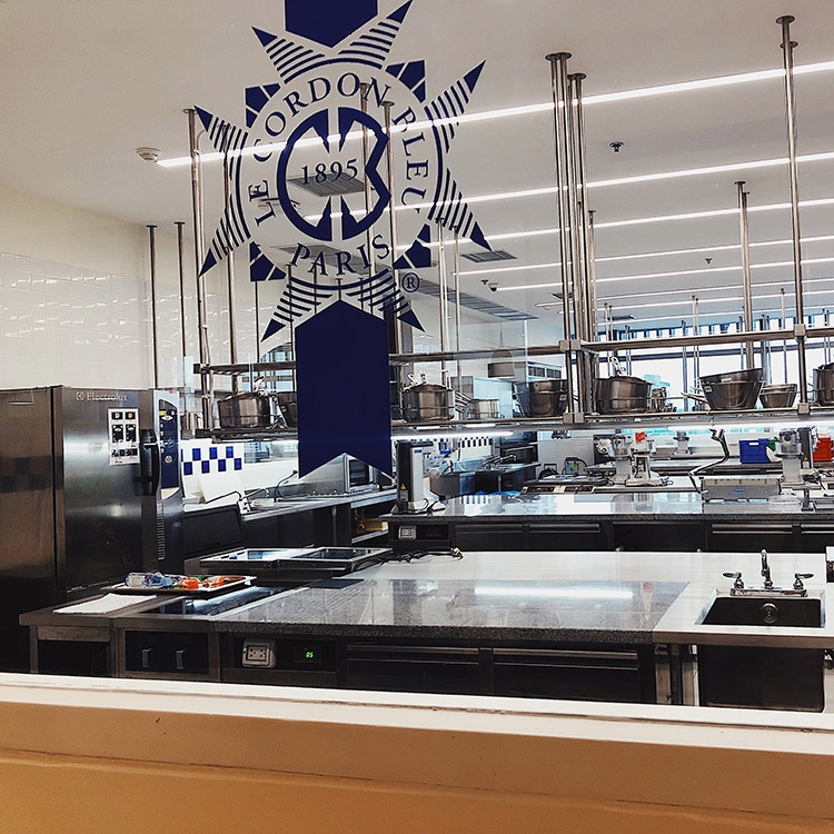 Đi khai giảng ở Le Cordon Bleu có gì hay?