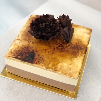Công thức mousse chocolate chuẩn Le Cordon Bleu và khoe thành quả chiếc bánh Plaisir của mình
