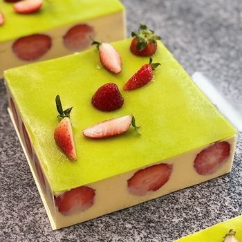 Công thức kem mousseline cho bánh dâu tây Fraisier